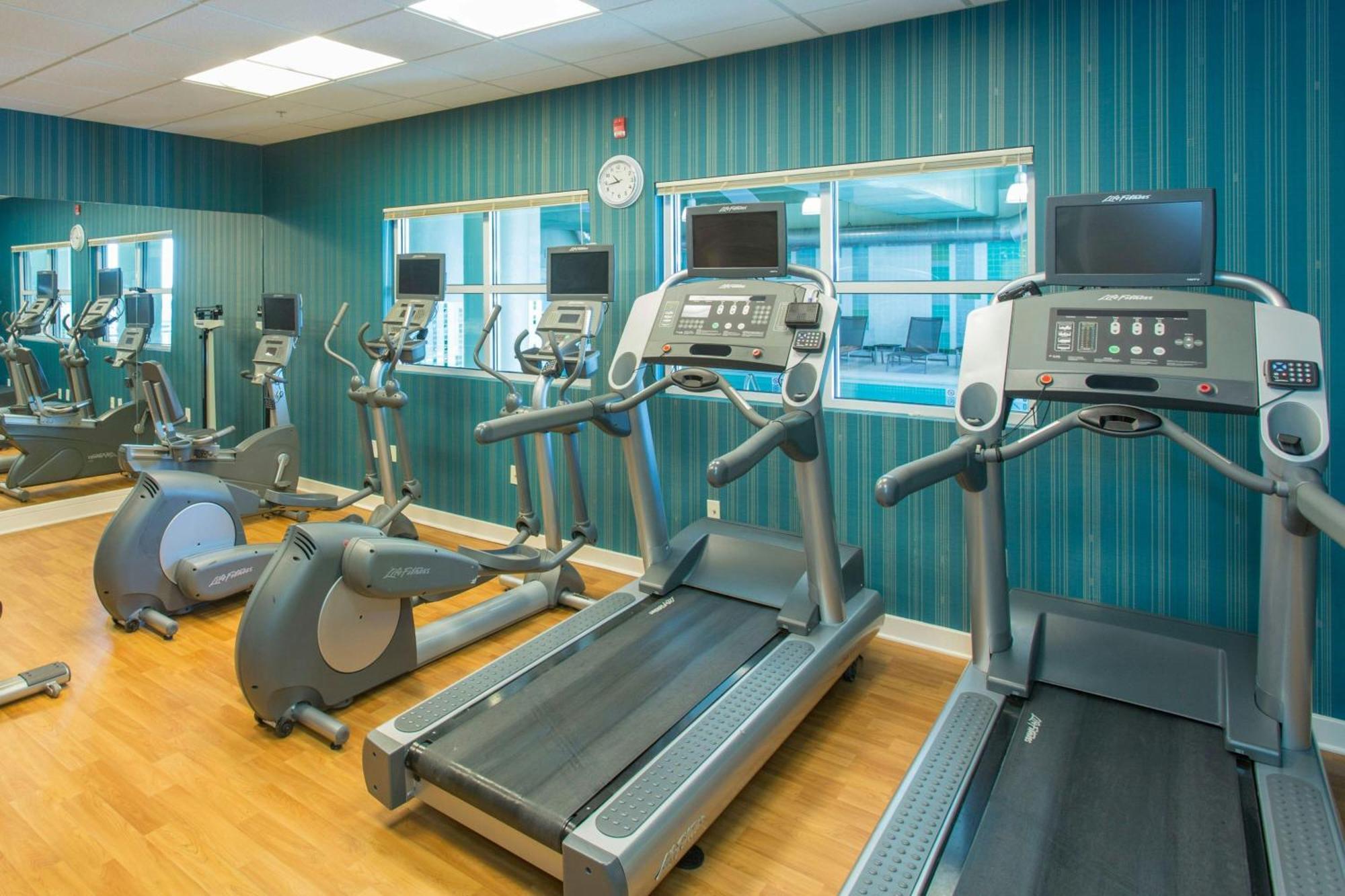 Residence Inn By Marriott Moncton Bagian luar foto