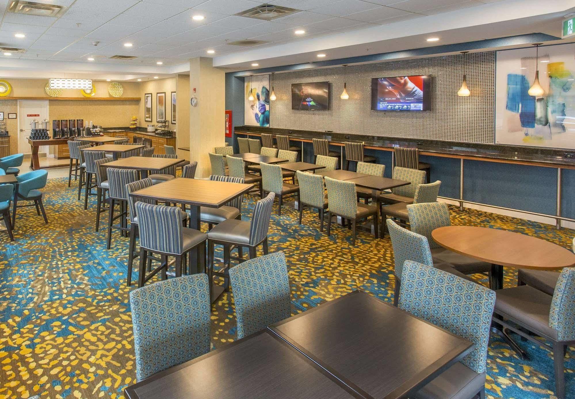 Residence Inn By Marriott Moncton Bagian luar foto